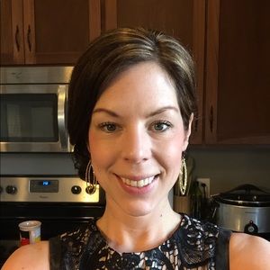 Meet your Posher, Carissa